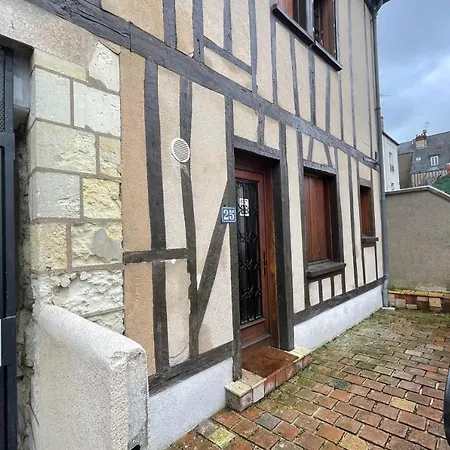Le Chambord Beautiful Half-timbered House With Terrace Tours