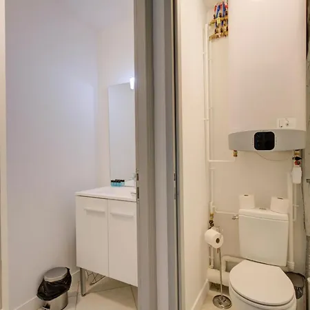 Апартаменти Le Chambord Beautiful Half-timbered House With Terrace *