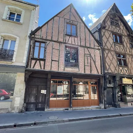 Le Chambord Beautiful Half-timbered House With Terrace تور