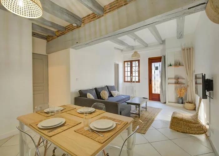 Le Chambord Beautiful Half-timbered House With Terrace Апартаменты Тур