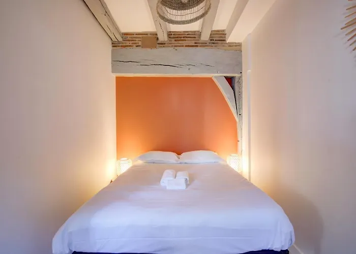 Le Chambord Beautiful Half-timbered House With Terrace Appartement *